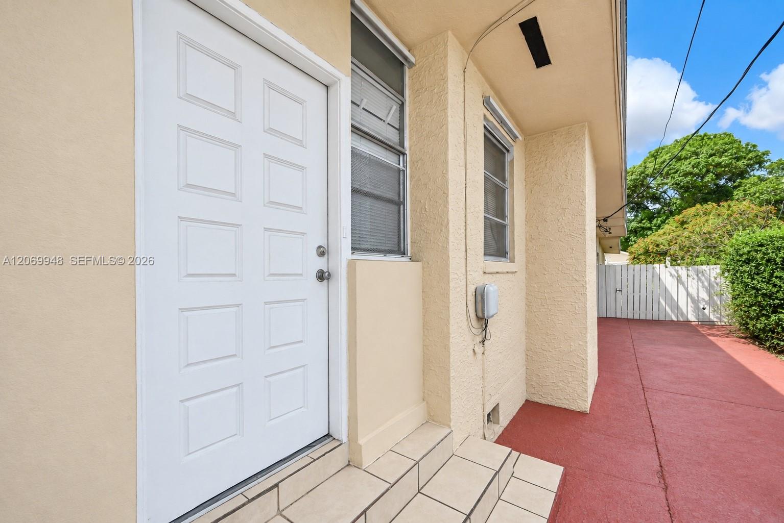 Ver detalles / 2080 sq. ft. $ 2026-08-12 0 foto