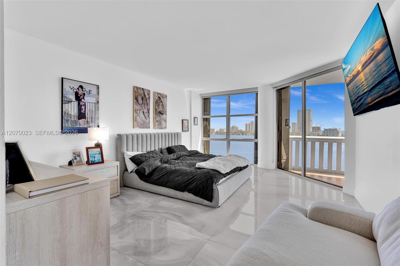 1106 2 / 3 2154 sq. ft. $ 2026-08-12 0 Photo