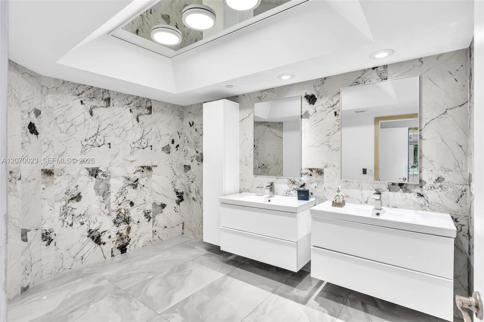 1106 2 / 3 2154 sq. ft. $ 2026-08-12 0 Photo