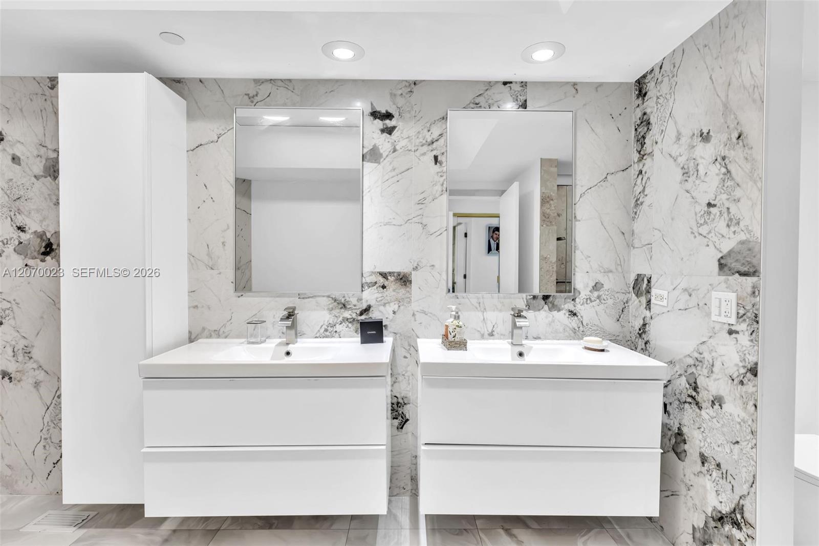 1106 2 / 3 2154 sq. ft. $ 2026-08-12 0 Photo