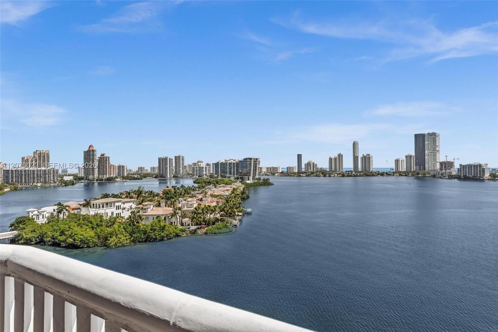 1106 2 / 3 2154 sq. ft. $ 2026-08-12 0 Photo