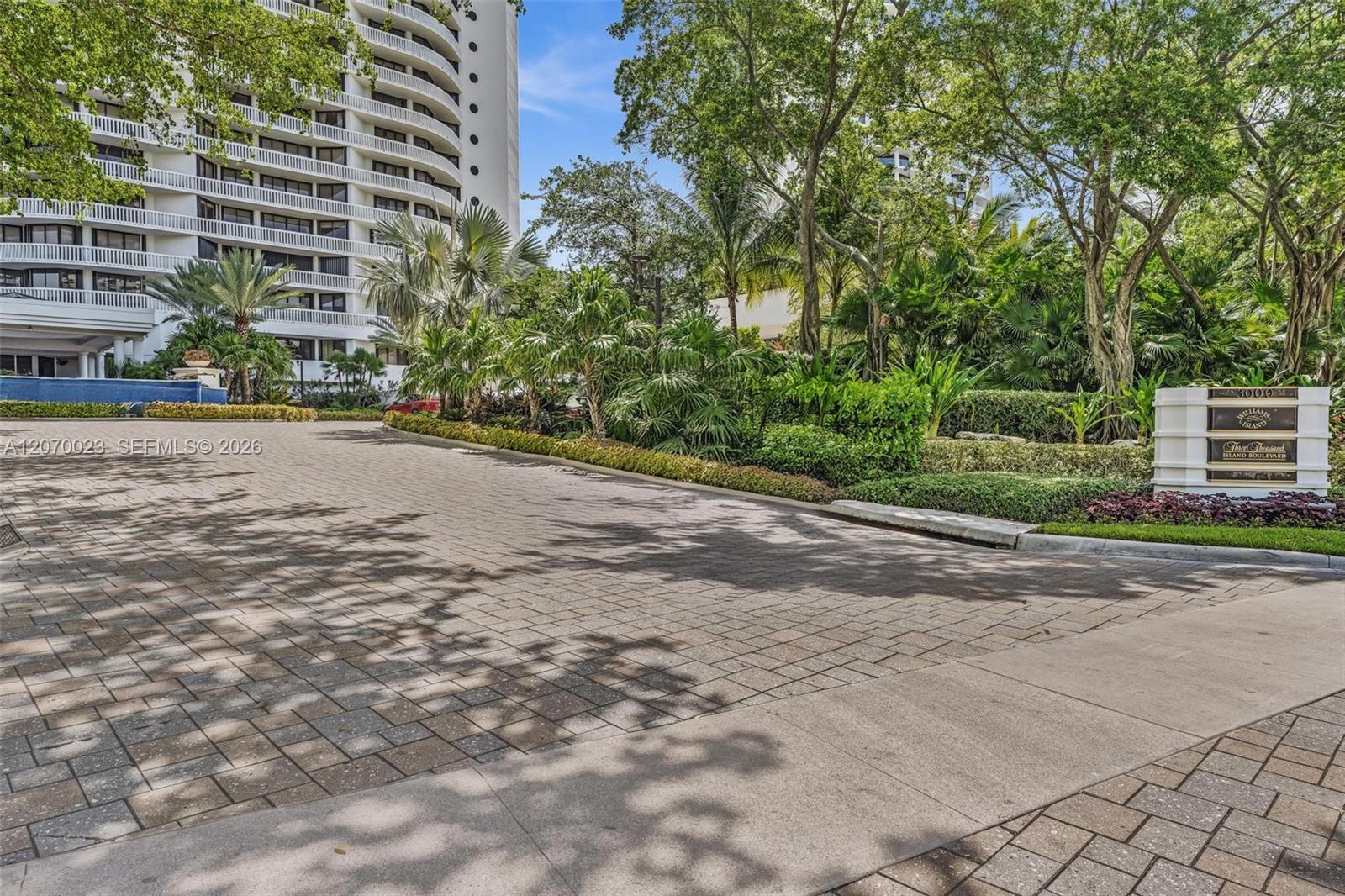 1106 2 / 3 2154 sq. ft. $ 2026-08-12 0 Photo