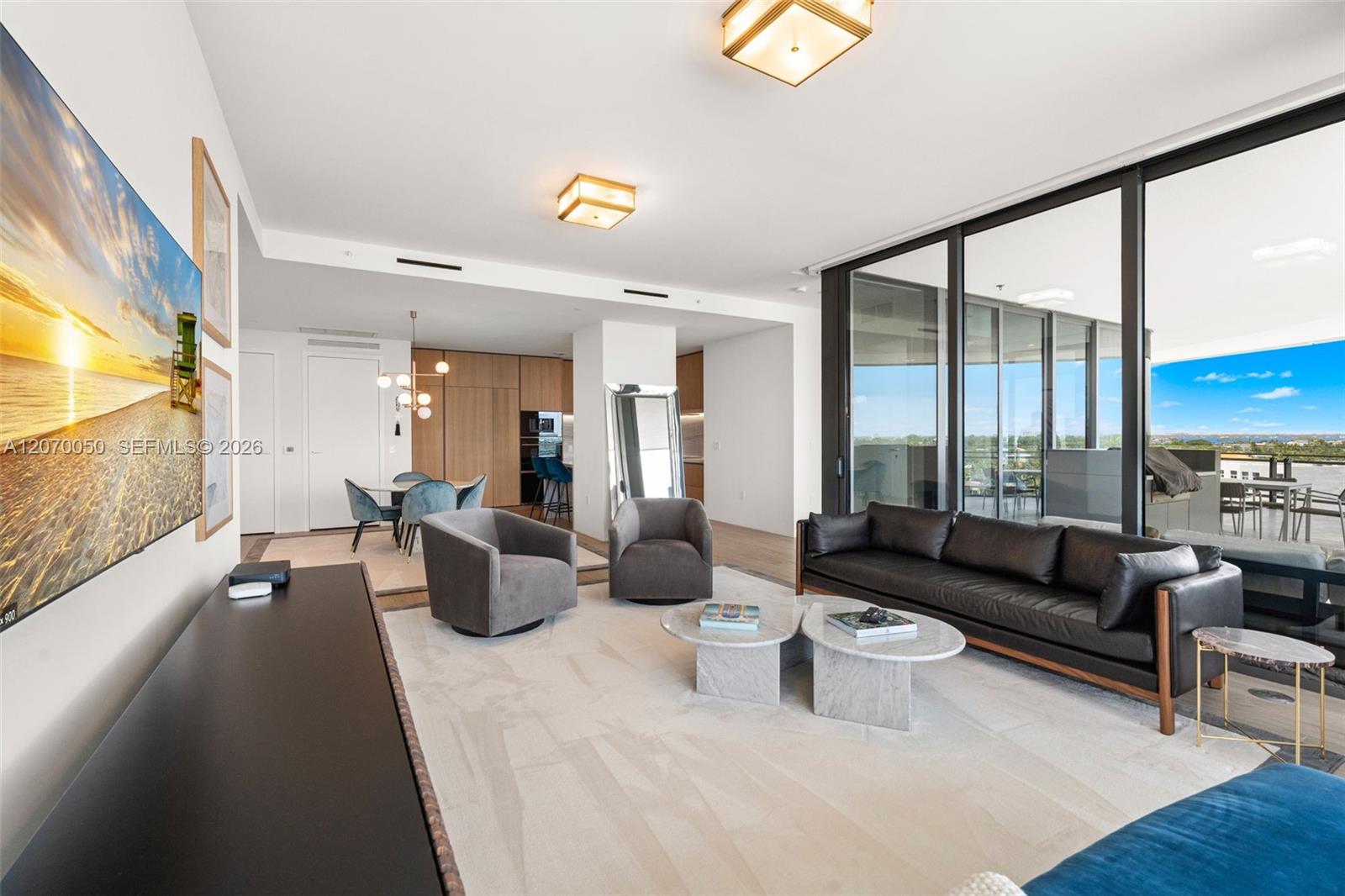 See details 705 2 / 3 1522 sq. ft. $ 2026-08-12 0 Photo