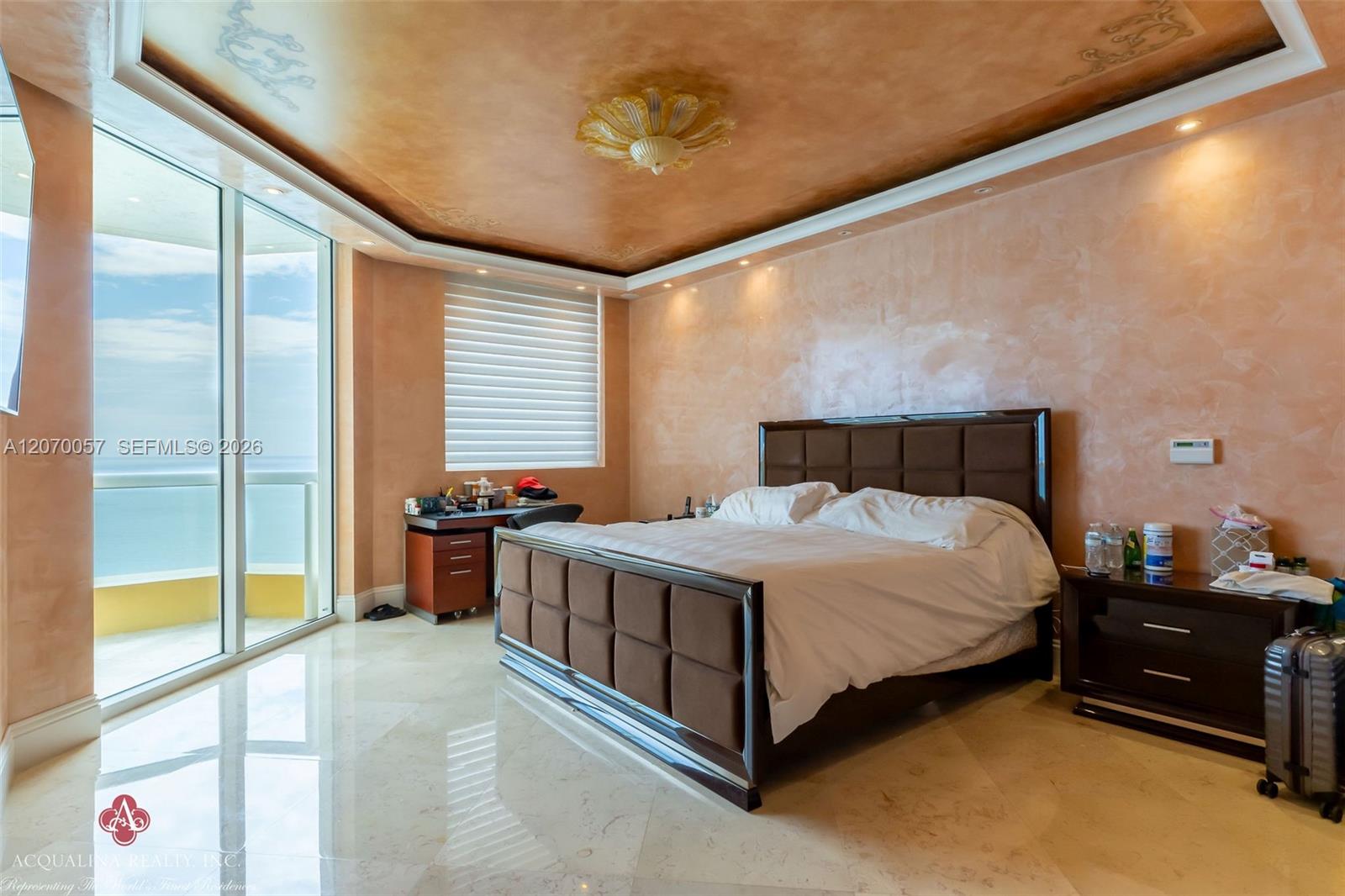 4001 4 / 4 2736 sq. ft. $ 2026-08-12 0 Photo