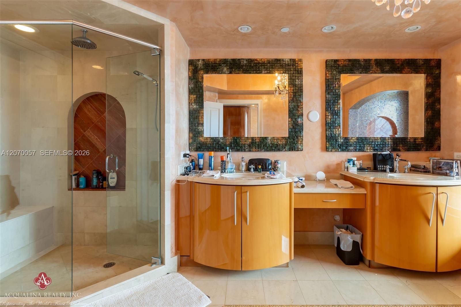 4001 4 / 4 2736 sq. ft. $ 2026-08-12 0 Photo