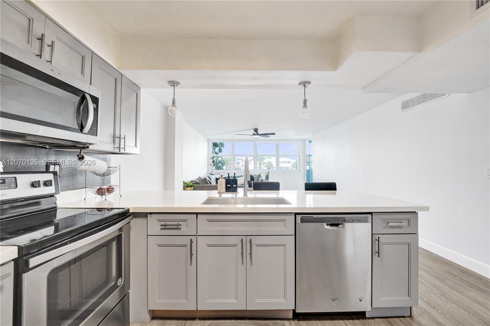 Photo of 1400 Ocean Dr #205, Hollywood, Florida, 33019 -