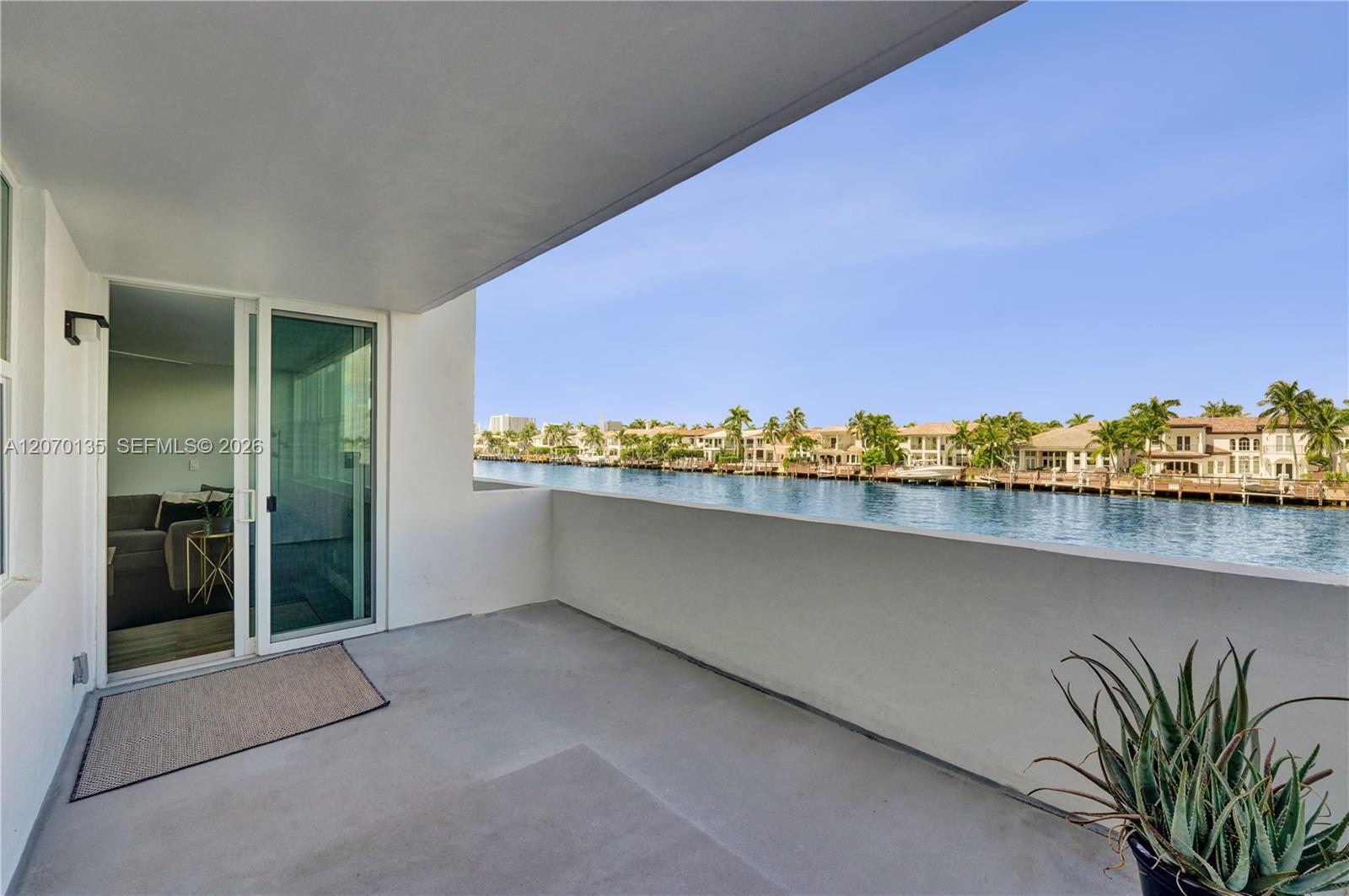 Photo of 1400 Ocean Dr #205, Hollywood, Florida, 33019 -