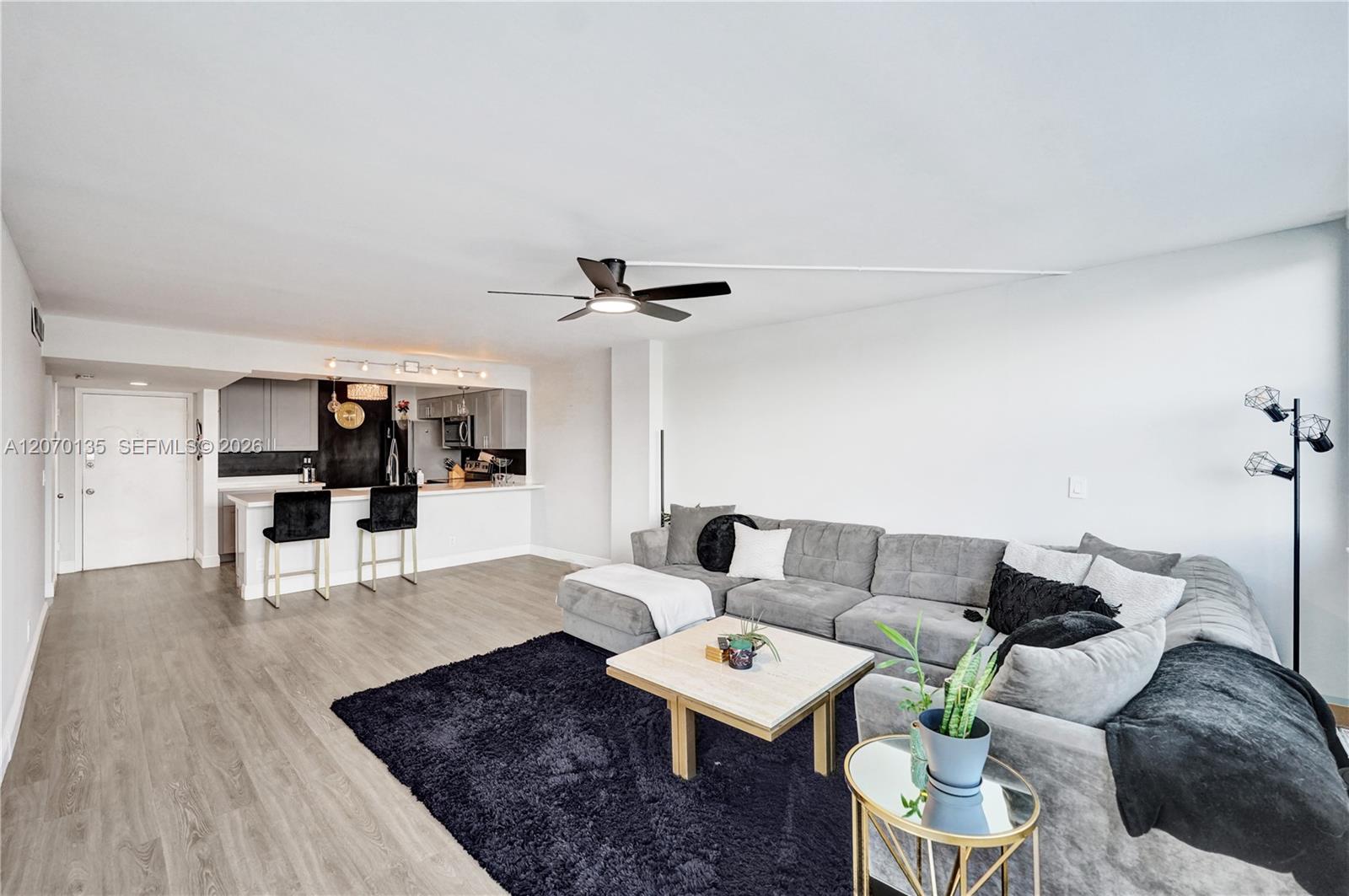 Photo of 1400 Ocean Dr #205, Hollywood, Florida, 33019 -