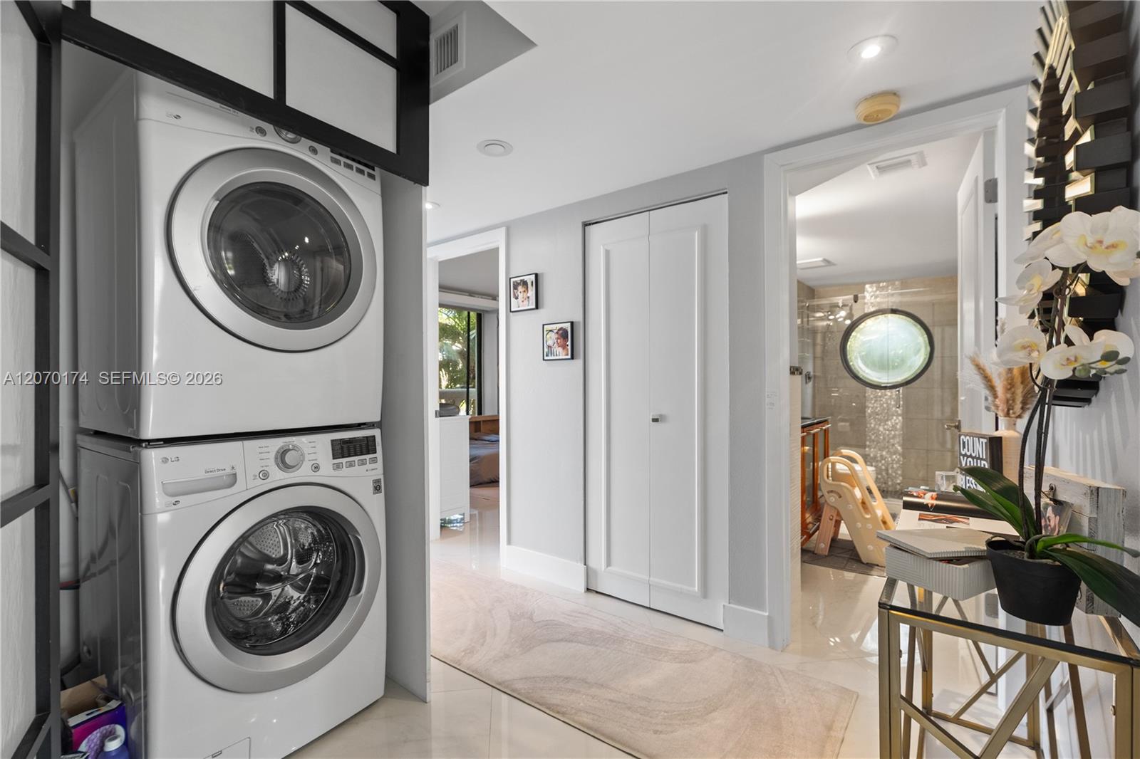 202 3 / 3 1880 sq. ft. $ 2026-08-12 0 Photo