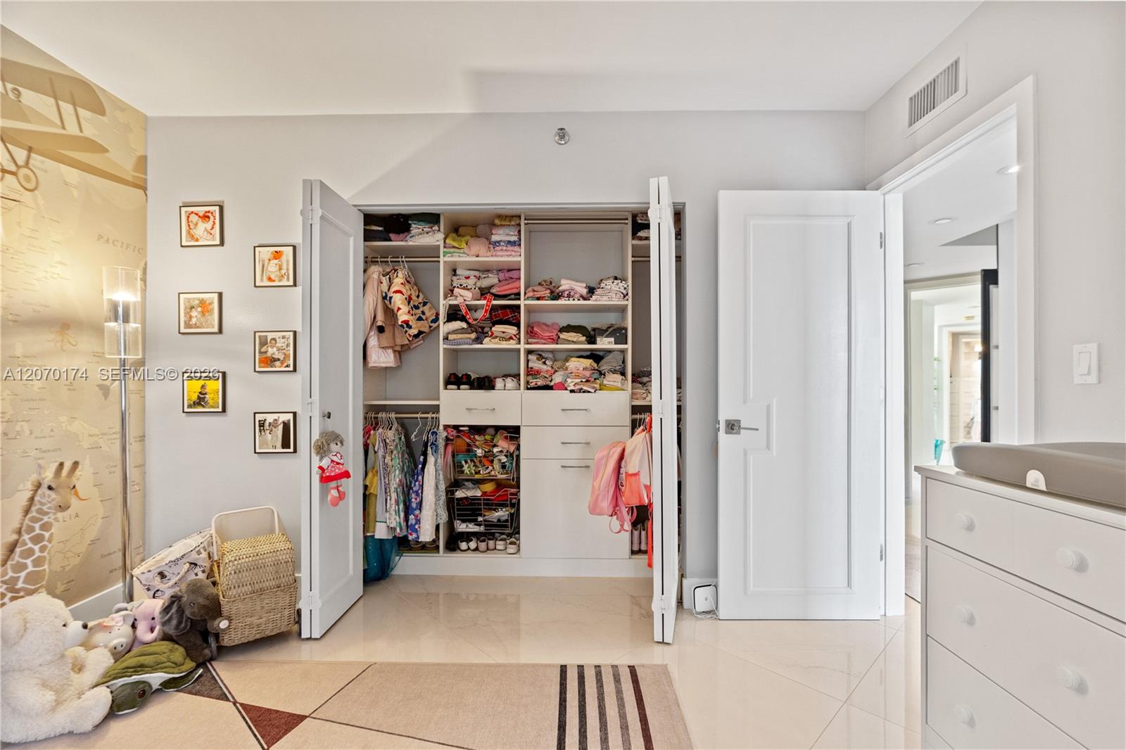 202 3 / 3 1880 sq. ft. $ 2026-08-12 0 Photo