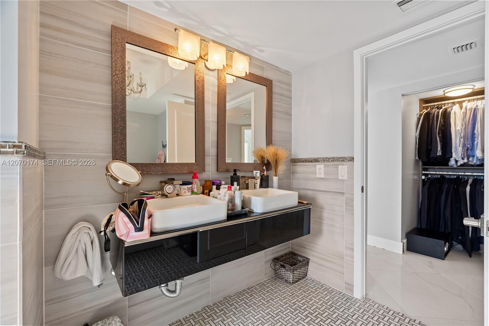 202 3 / 3 1880 sq. ft. $ 2026-08-12 0 Photo