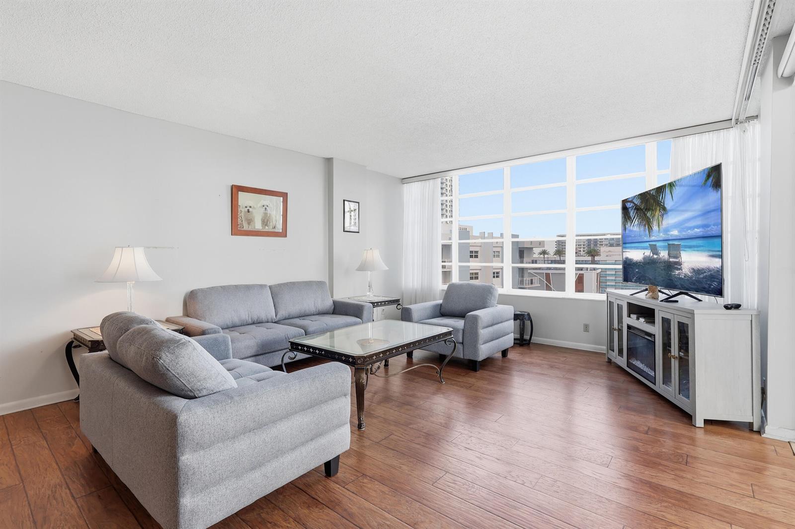Photo of 1825 Ocean  #PH 1, Hallandale Beach, Florida, 33009 - 04