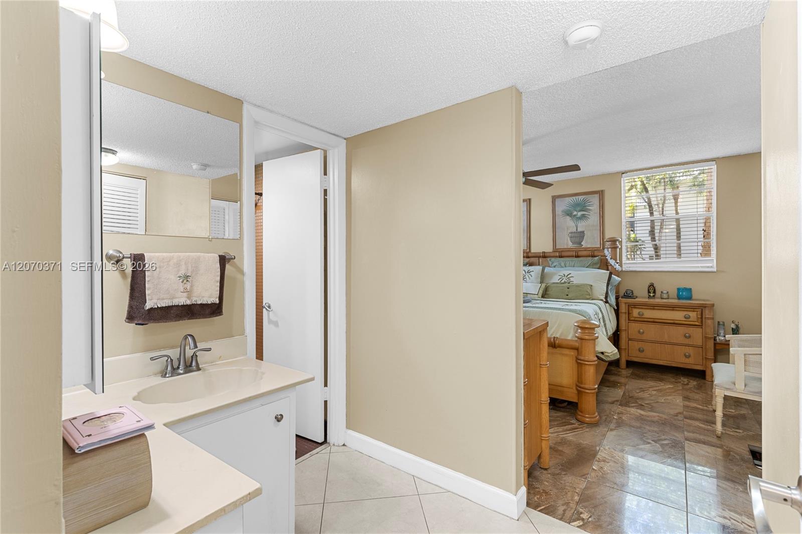 See details 6-105 2 / 2 958 sq. ft. $ 2026-08-13 0 Photo
