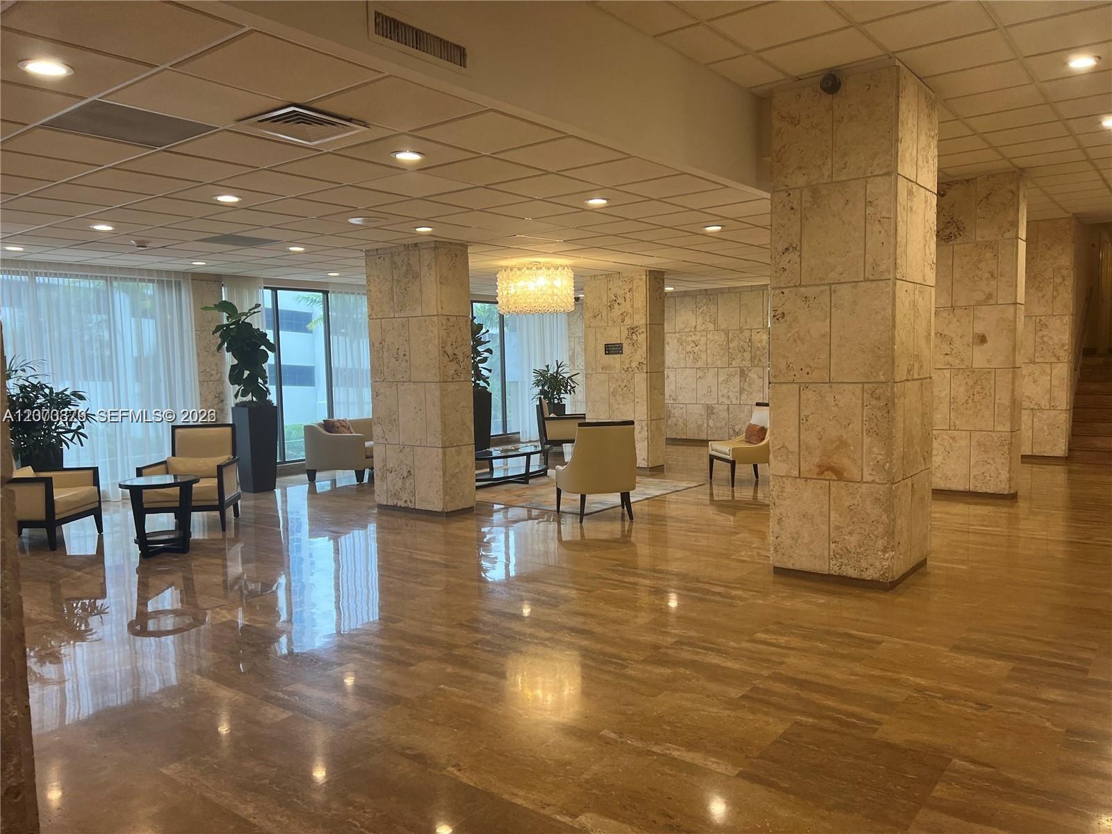 See details 12C 1 / 1 798 sq. ft. $ 2026-08-13 0 Photo