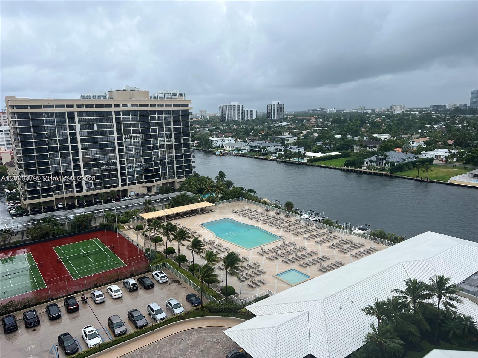 See details 12C 1 / 1 798 sq. ft. $ 2026-08-13 0 Photo