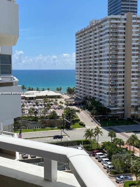 See details 12C 1 / 1 798 sq. ft. $ 2026-08-13 0 Photo