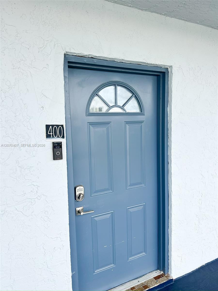 400K 1 / 2 835 sq. ft. $ 2026-08-13 0 Photo