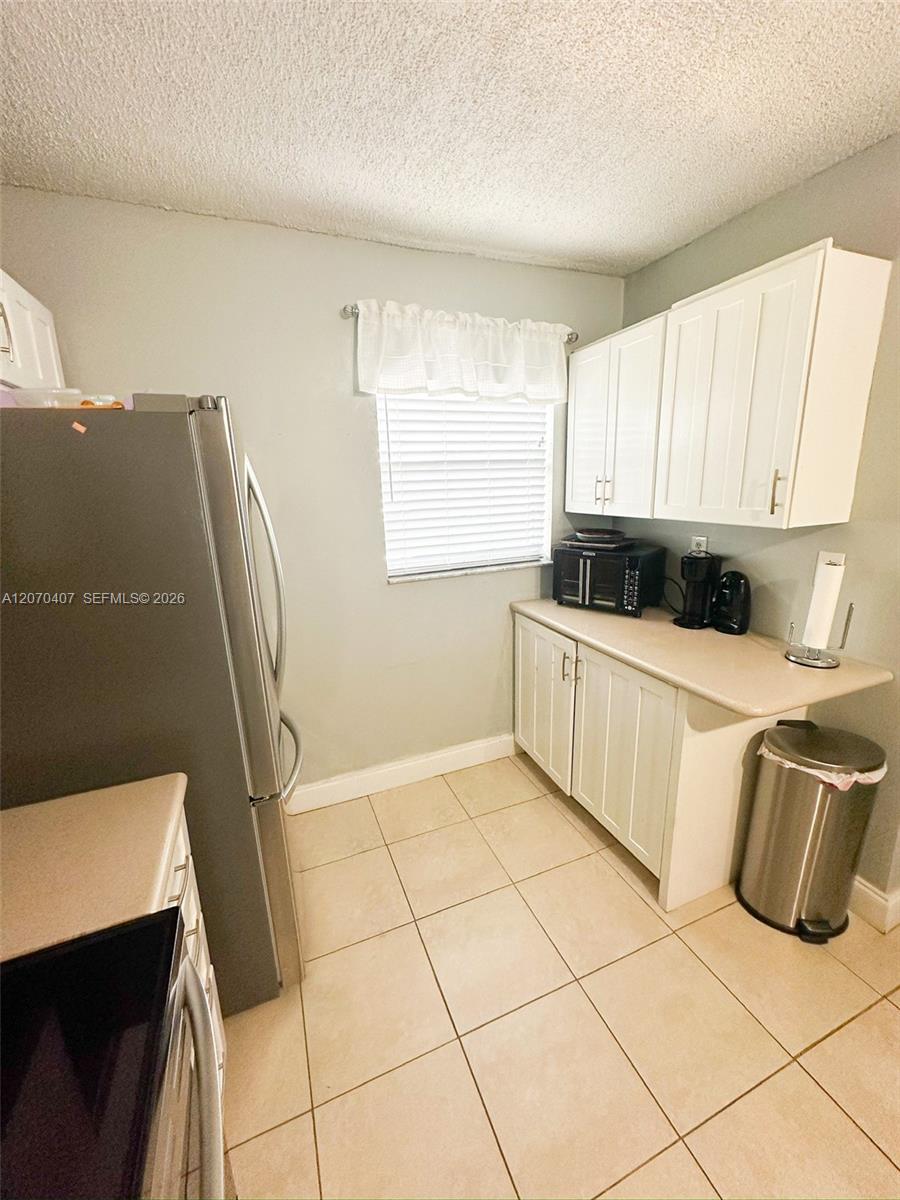 400K 1 / 2 835 sq. ft. $ 2026-08-13 0 Photo