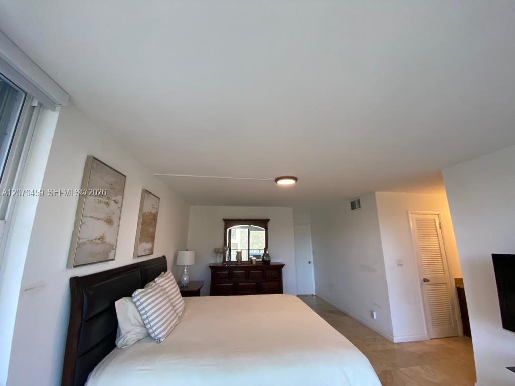 Photo of 2101 Ocean Dr  #501, Hollywood, Florida, 33019 - 