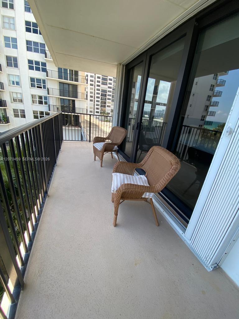 Photo of 2101 Ocean Dr  #501, Hollywood, Florida, 33019 - 