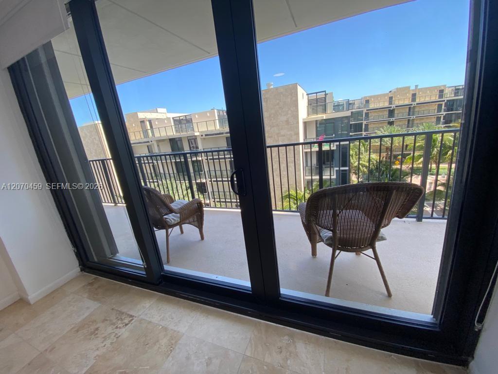 Photo of 2101 Ocean Dr  #501, Hollywood, Florida, 33019 - 