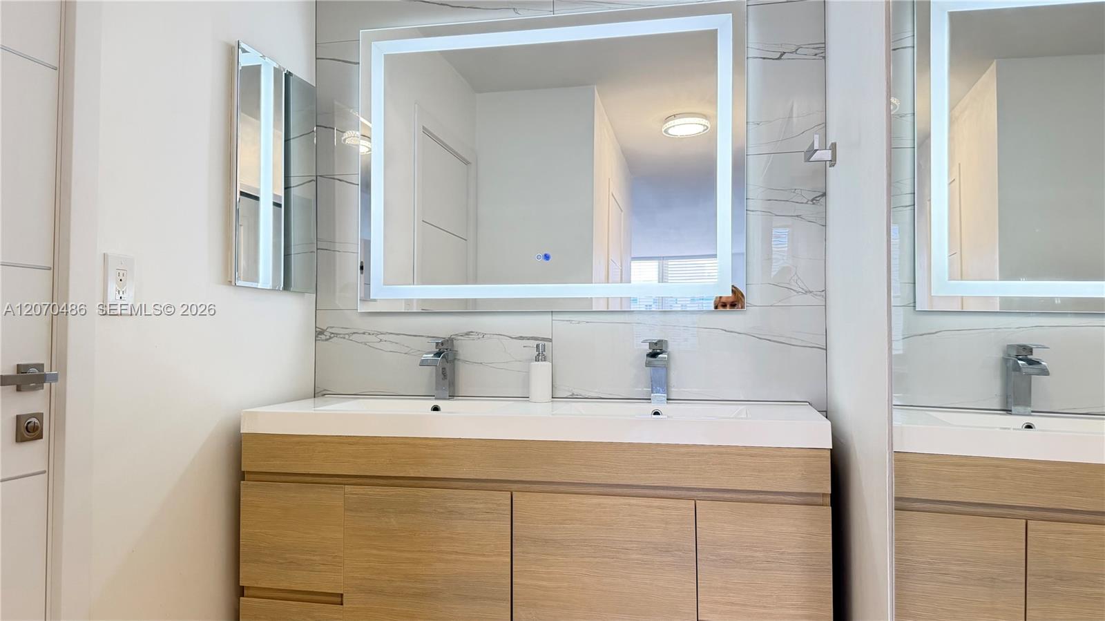 Photo of 3800 Ocean Dr #1118, Hollywood, Florida, 33019 -