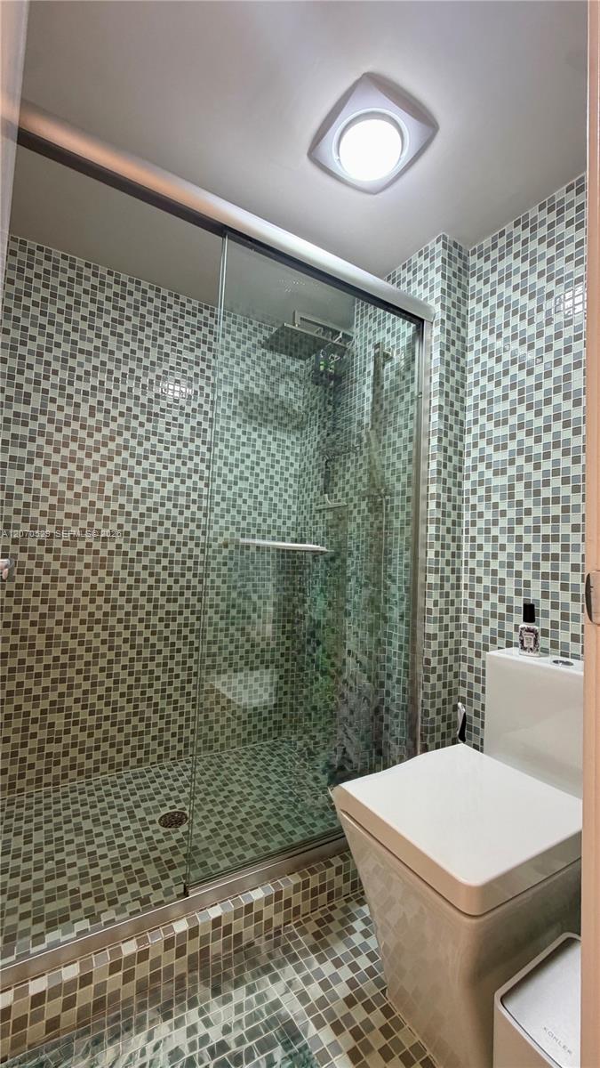 Photo of 3701 Country Club Dr #304, Aventura, Florida, 33180 -