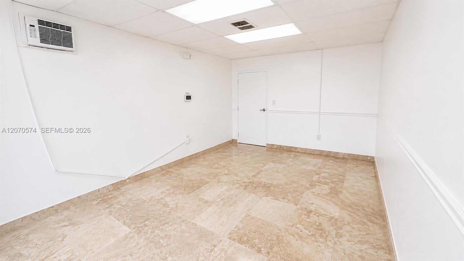 A-4  /   sq. ft. $ 2026-08-13 0 foto