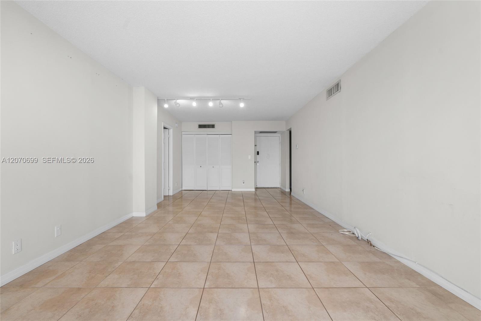 Photo 9 of Country Club Dr