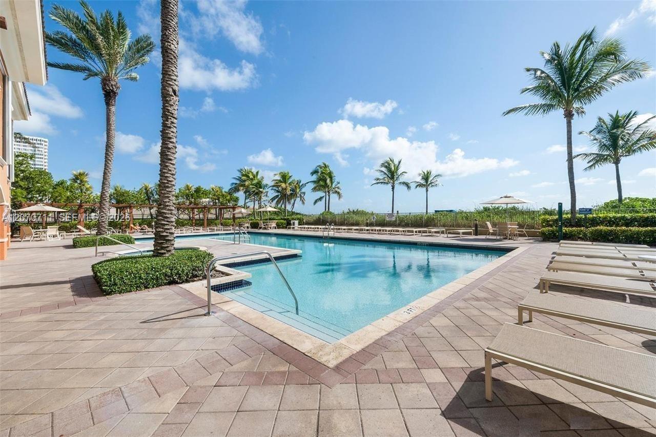 Photo of 2080 Ocean Dr #LPH9, Hallandale Beach, Florida, 33009 -