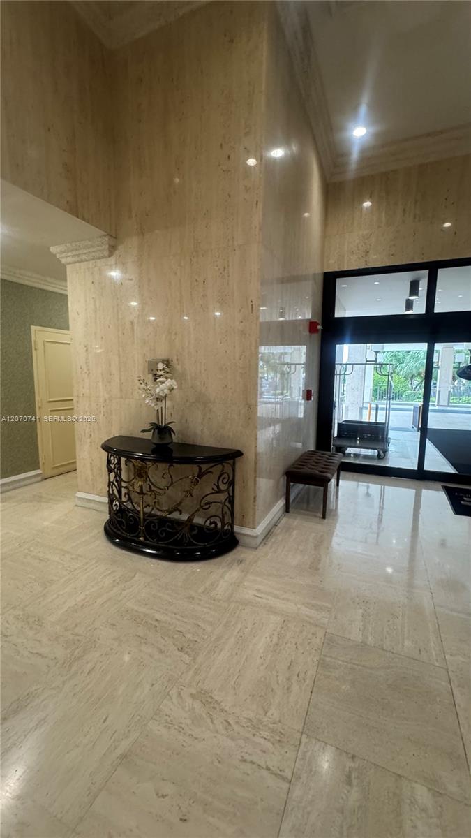 Photo of #622, Hallandale Beach, Florida, 33009 -