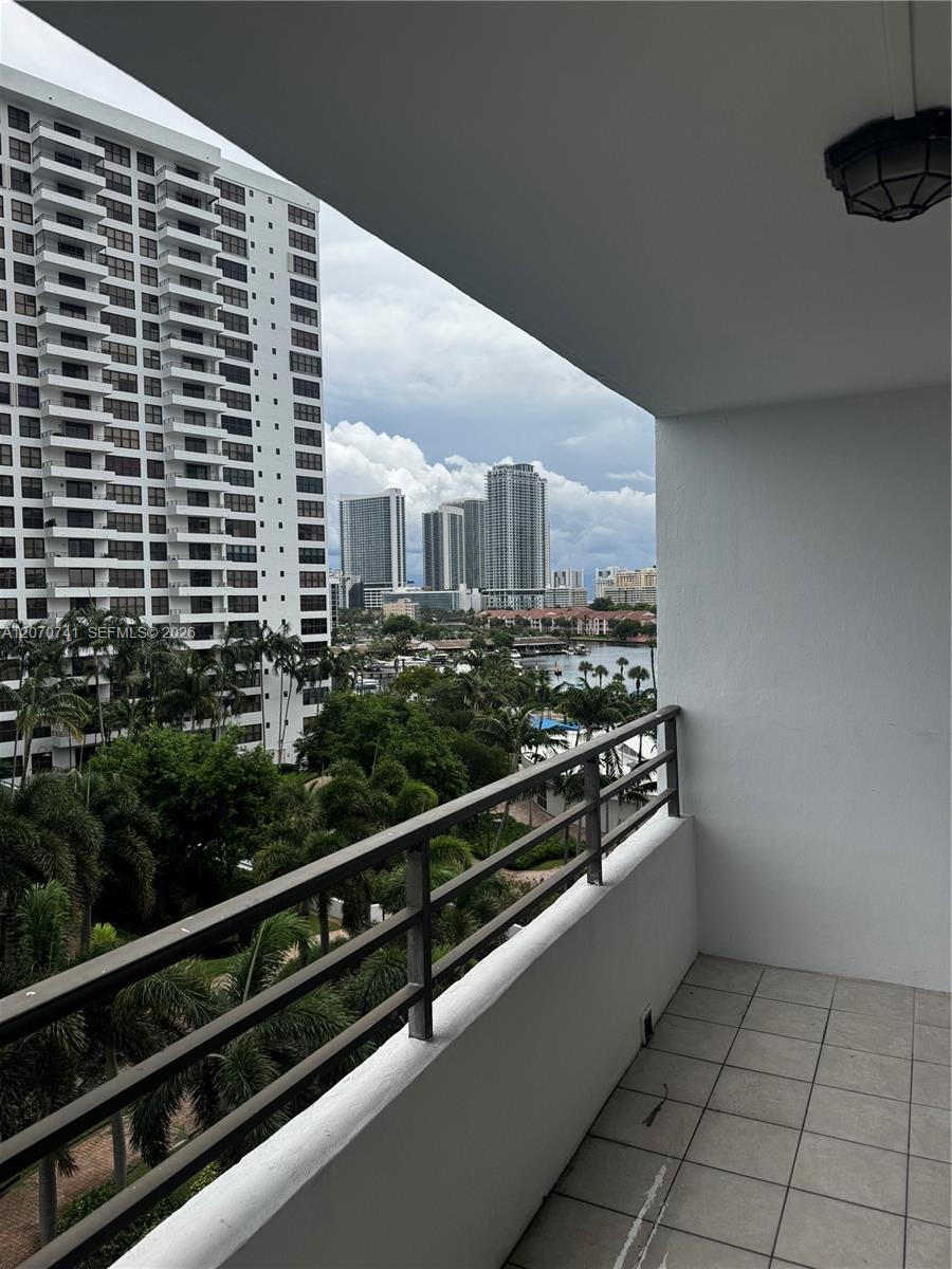 Photo of #622, Hallandale Beach, Florida, 33009 -