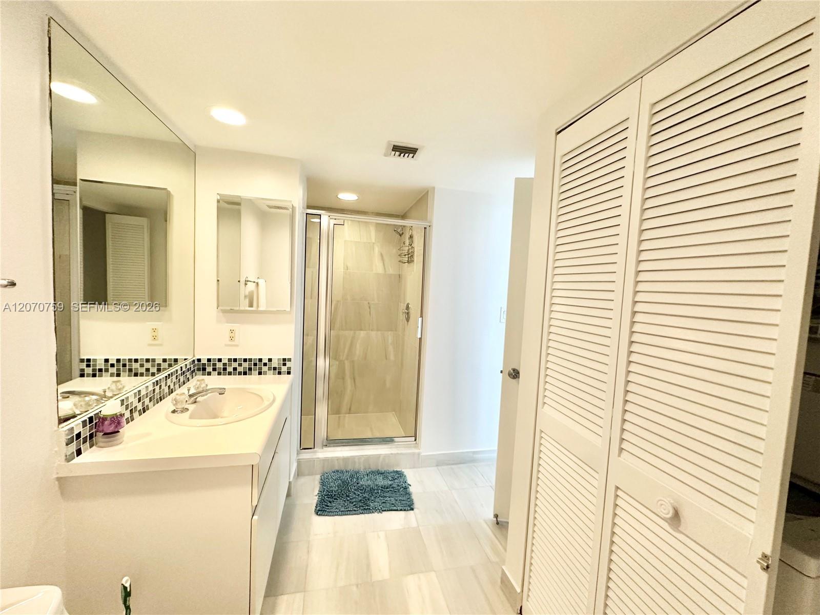Photo of 16425 Collins Ave  #1215, Sunny Isles Beach, Florida, 33160 - 