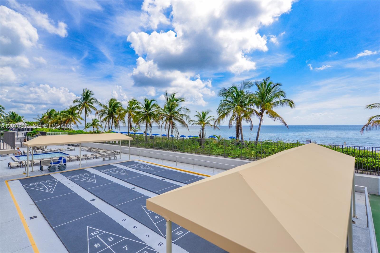 See details 7G 2 / 2 1240 sq. ft. $ 2026-08-13 0 Photo