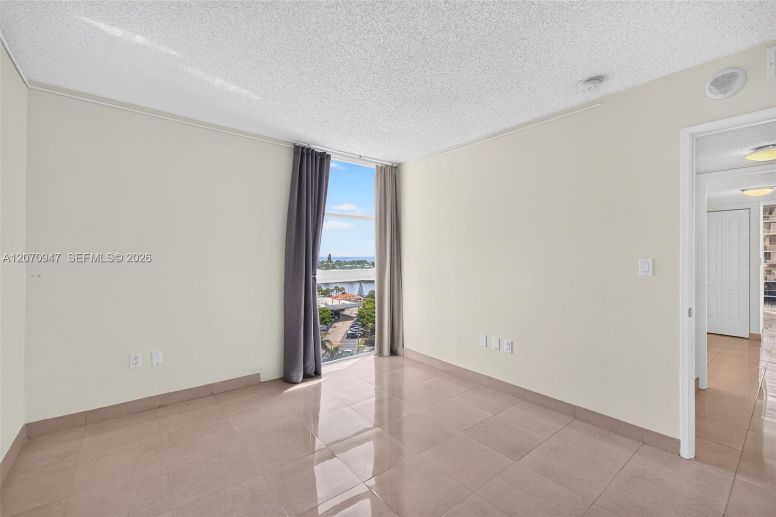 Photo 46 of Country Club Dr