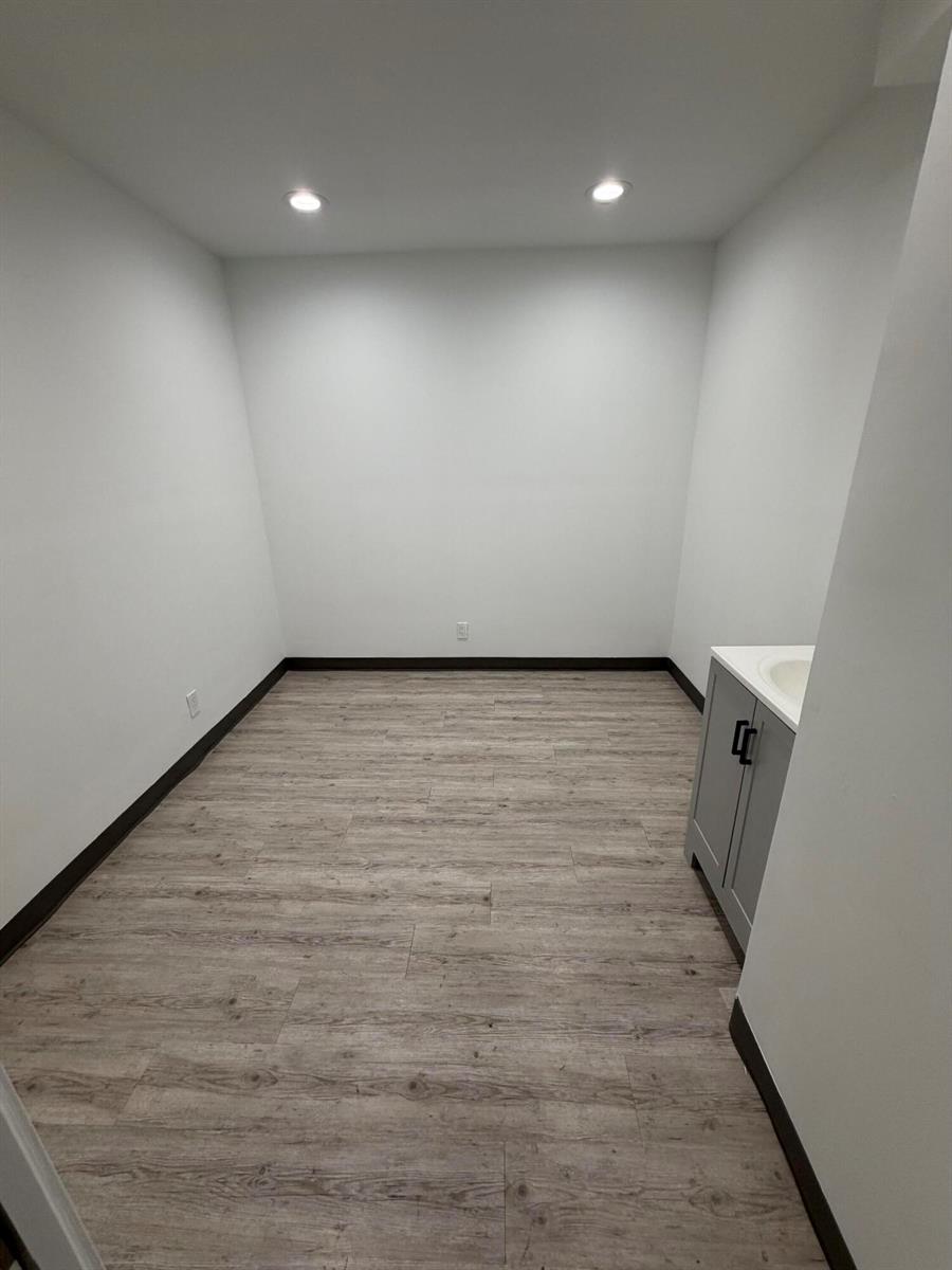 214  / 0  sq. ft. $ 2026-08-14 0 Photo