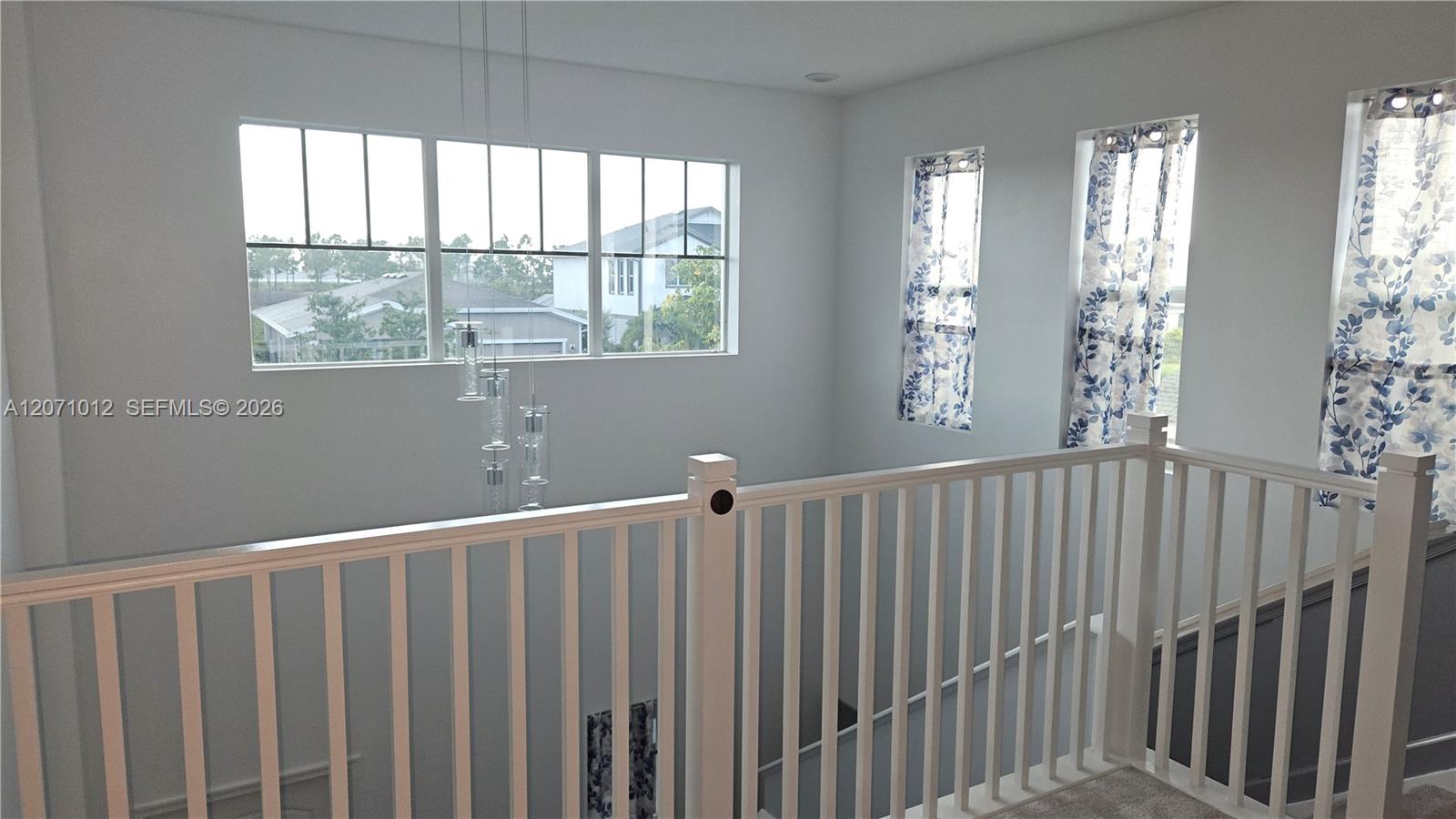 1328 4 / 3 2401 sq. ft. $ 2026-08-13 0 foto