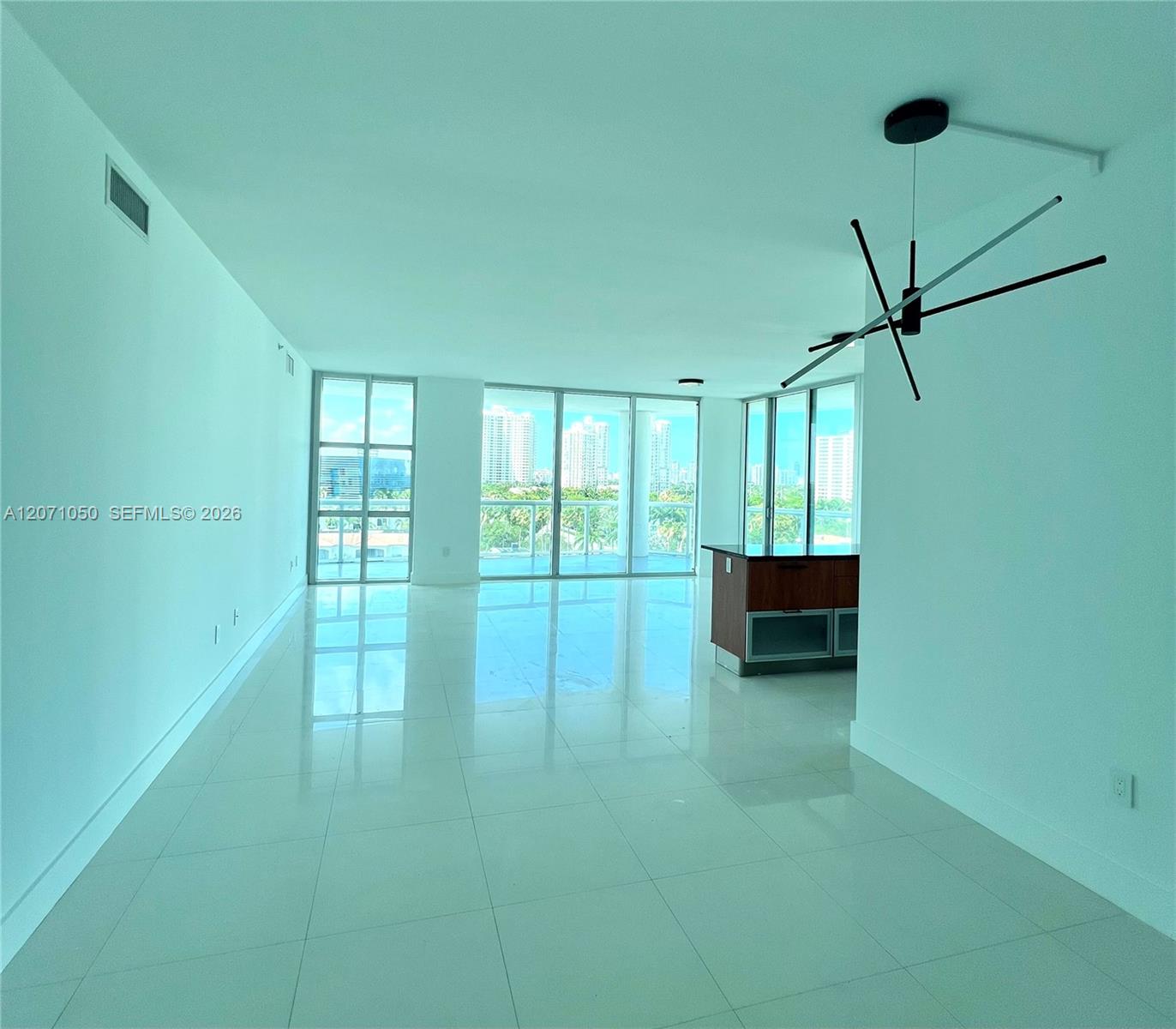 Photo of 3131 188th St #1-801 (3131), Aventura, Florida, 33180 - Entrance