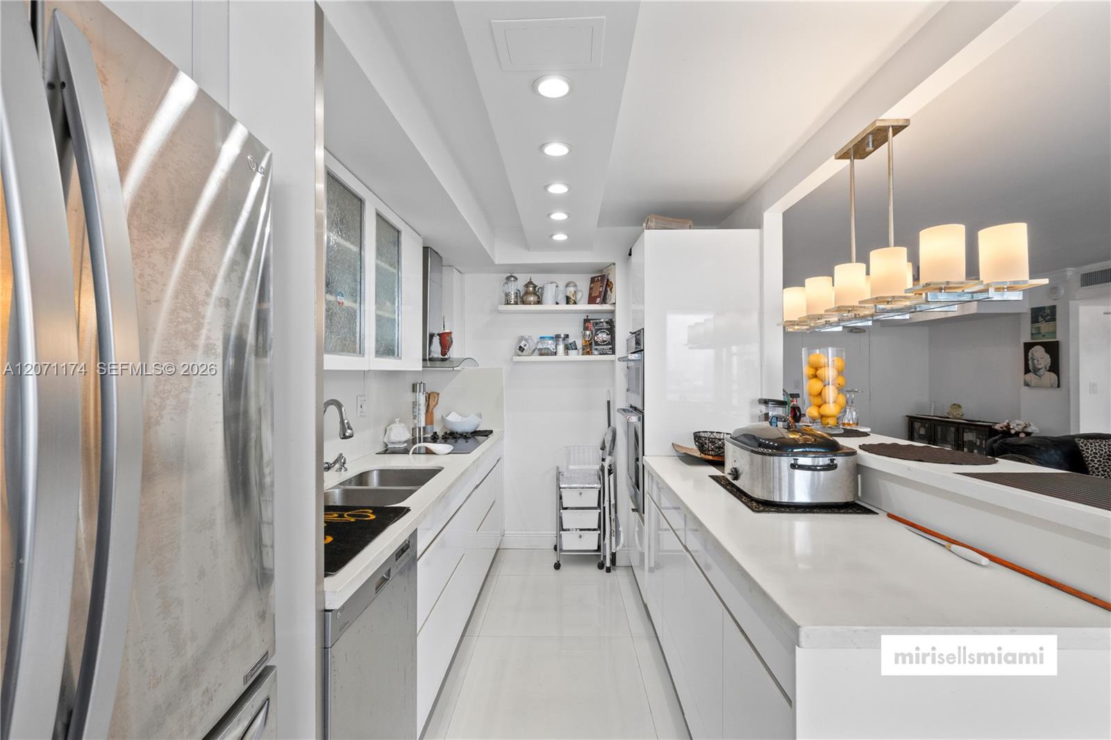 Ver detalles 1901 2 / 2 1488 sq. ft. $ 2026-08-14 0 foto