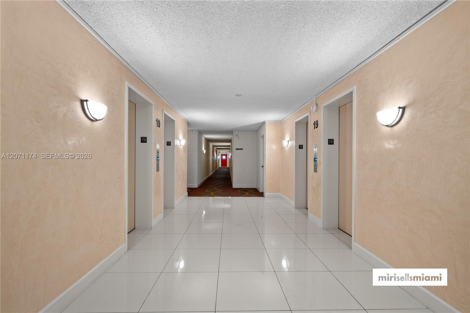 Ver detalles 1901 2 / 2 1488 sq. ft. $ 2026-08-14 0 foto