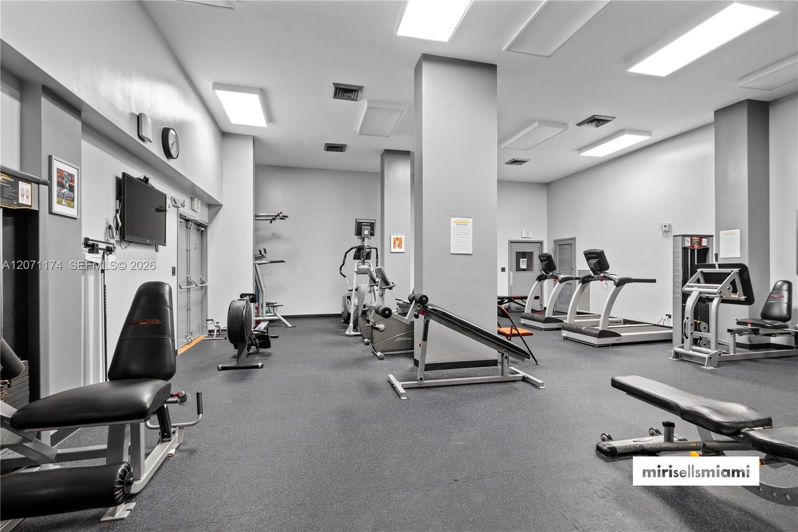 Ver detalles 1901 2 / 2 1488 sq. ft. $ 2026-08-14 0 foto