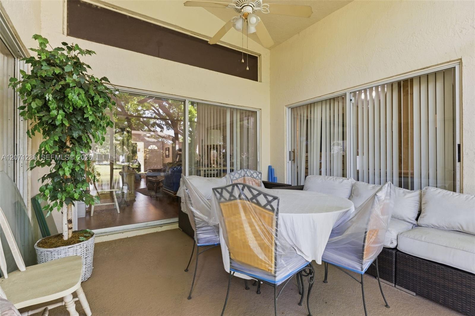 Ver detalles 3211 4 / 3 1912 sq. ft. $ 2026-08-14 0 foto