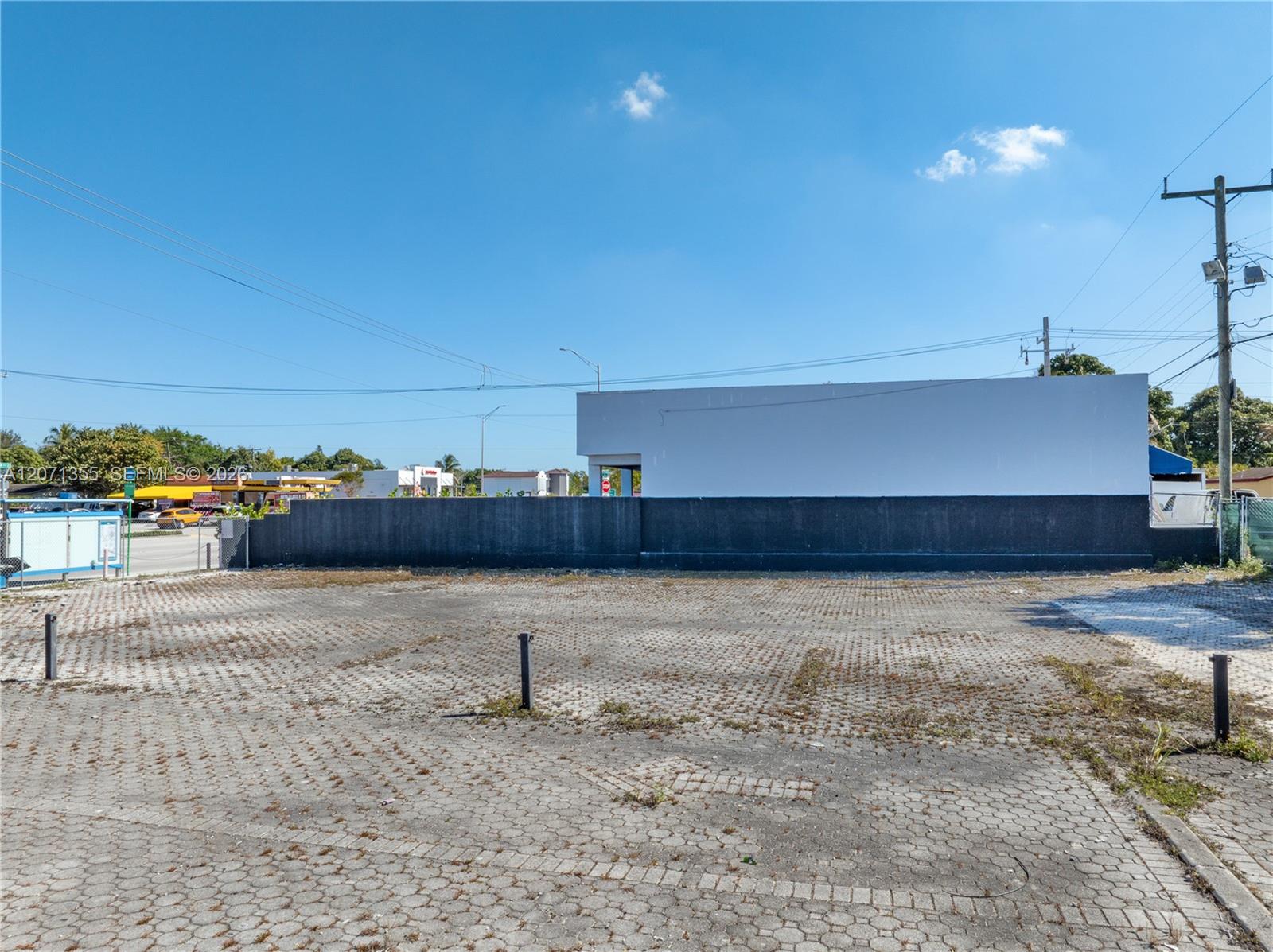 Ver detalles / sq. ft. $ 2026-08-14 0 foto