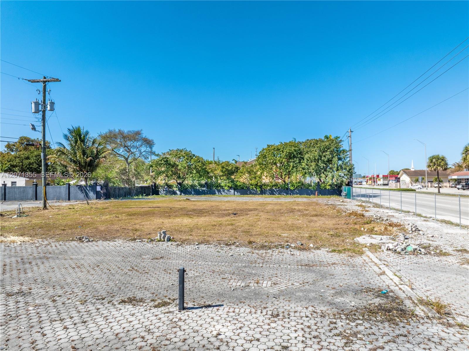 Ver detalles / sq. ft. $ 2026-08-14 0 foto