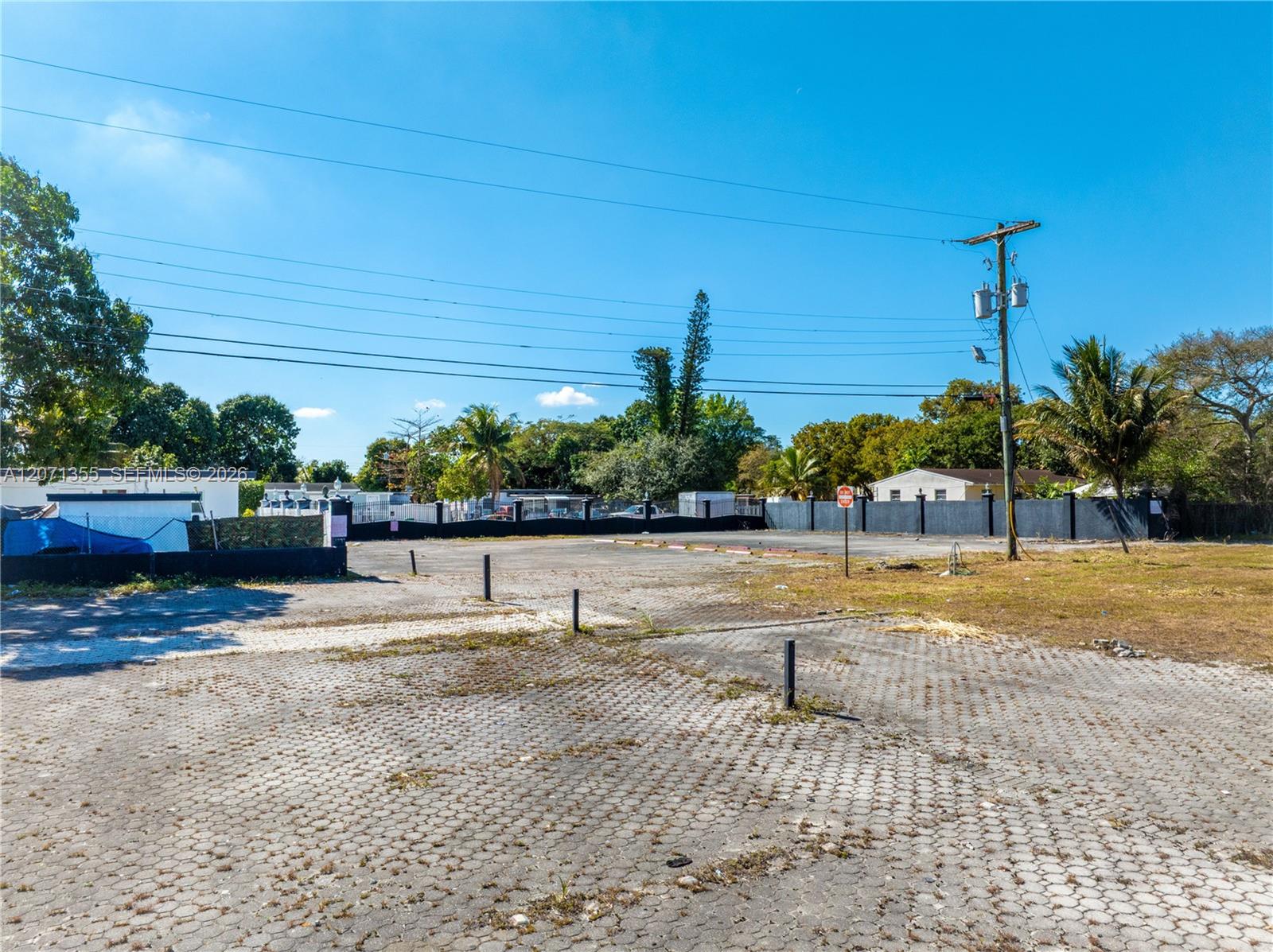 Ver detalles / sq. ft. $ 2026-08-14 0 foto