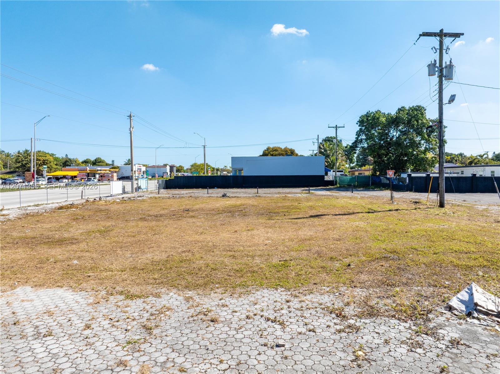 Ver detalles / sq. ft. $ 2026-08-14 0 foto