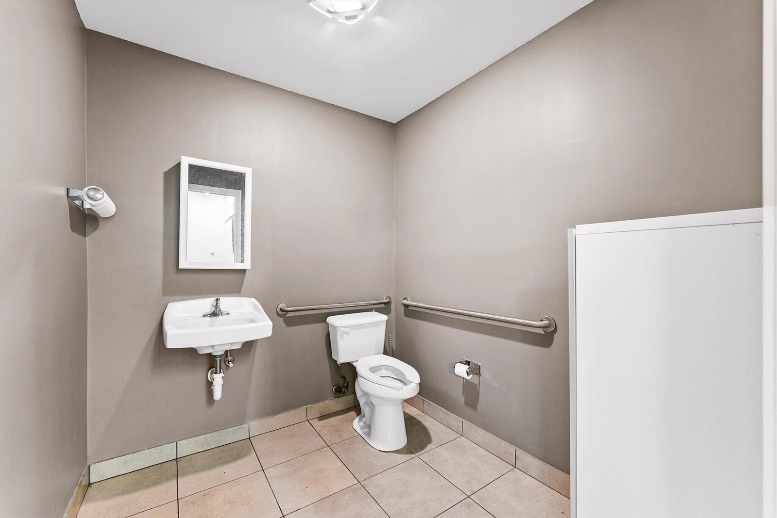See details G / 0 sq. ft. $ 2026-08-28 0 Photo