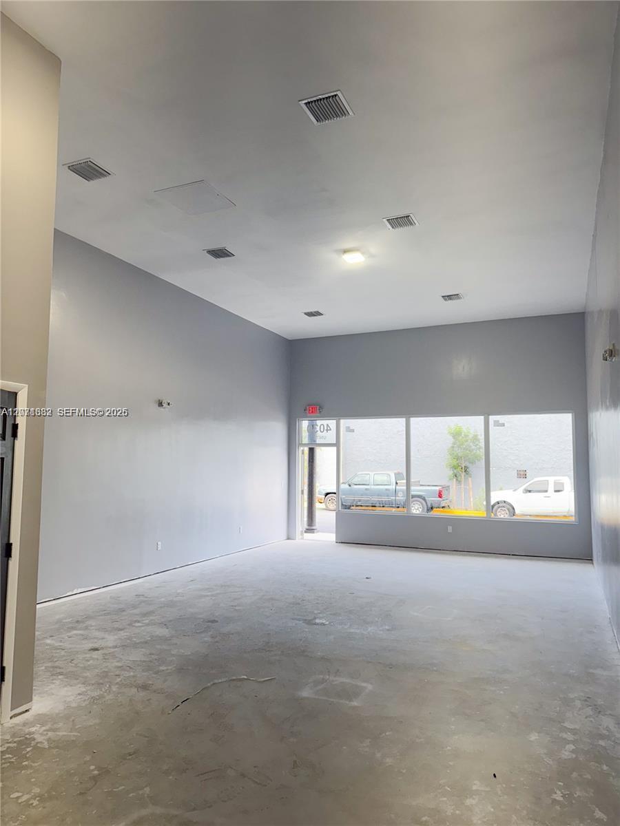 Ver detalles / sq. ft. $ 2026-08-14 0 foto