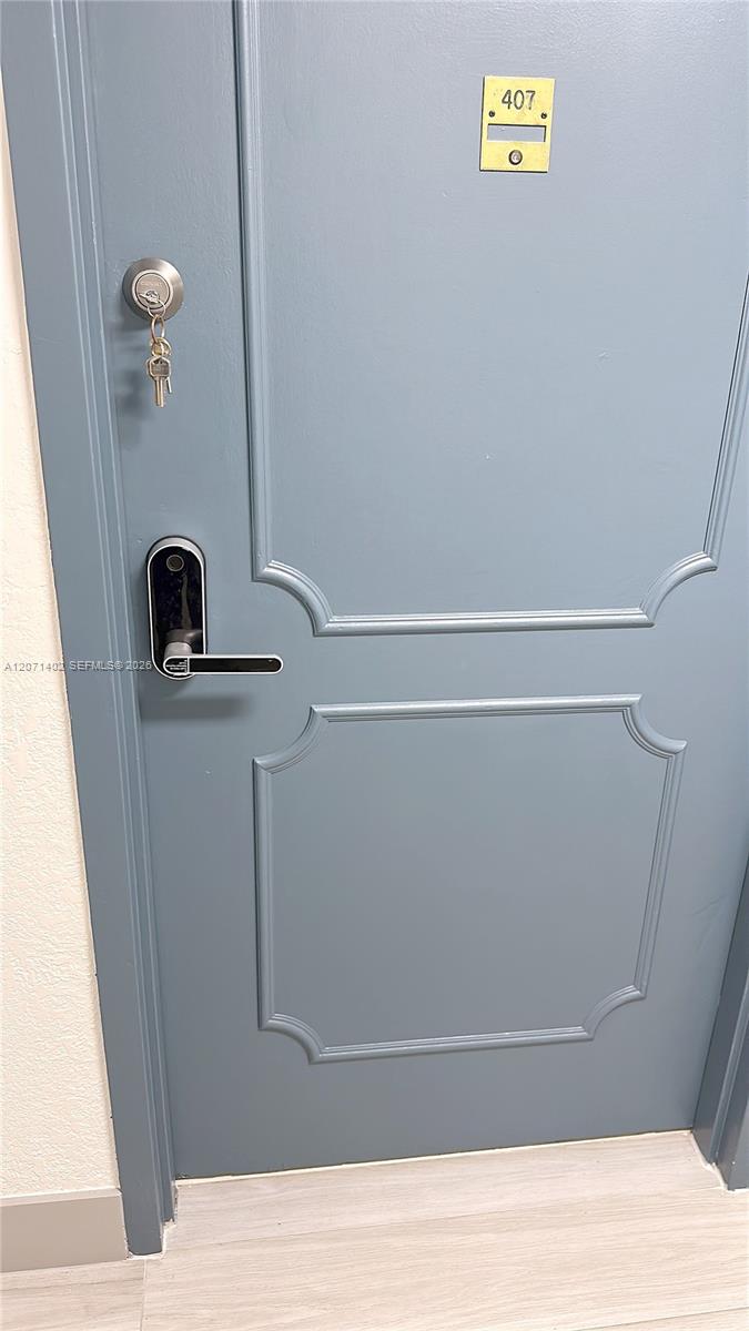 407 1 / 2 830 sq. ft. $ 2026-08-14 0 foto