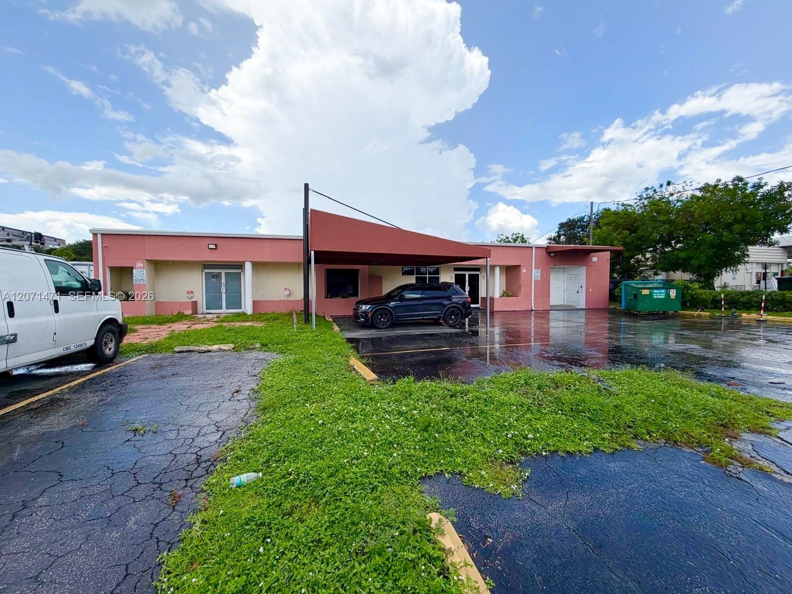   /   sq. ft. $ 2026-08-14 0 foto